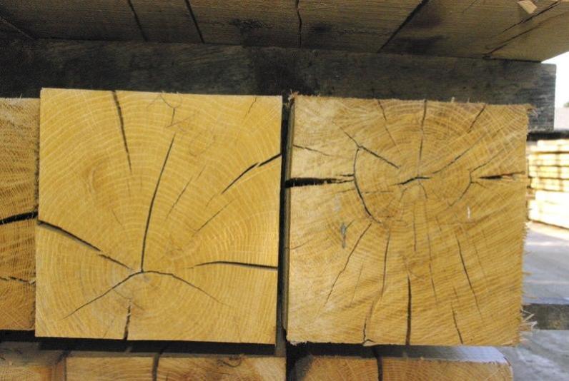 Poutre En Chene 15x15 Cm Non Traite Longueur 3 M Leroy Merlin