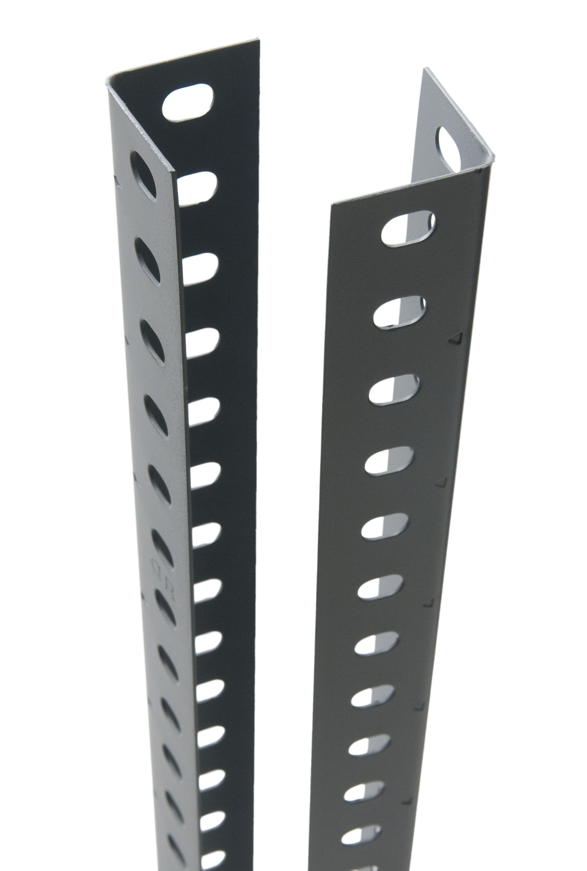 Perfil para estantería metálica de acero de 200 x 4 cm (largo x ancho)