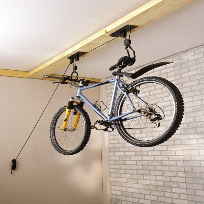 Cuelga la bici en la pared con tacos de bricolaje - Nou Tac