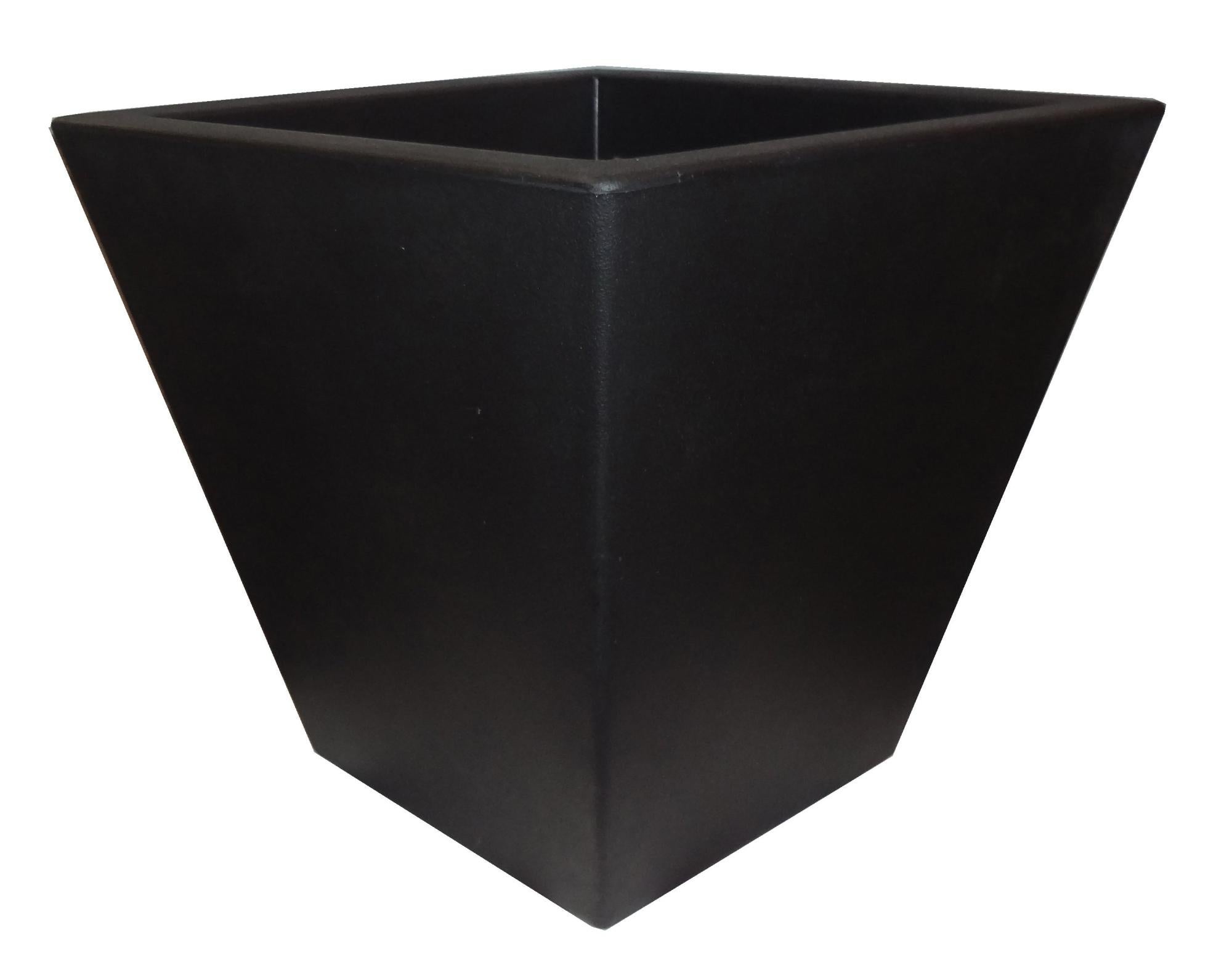 Maceta de polietileno clavel negro 30x30 cm