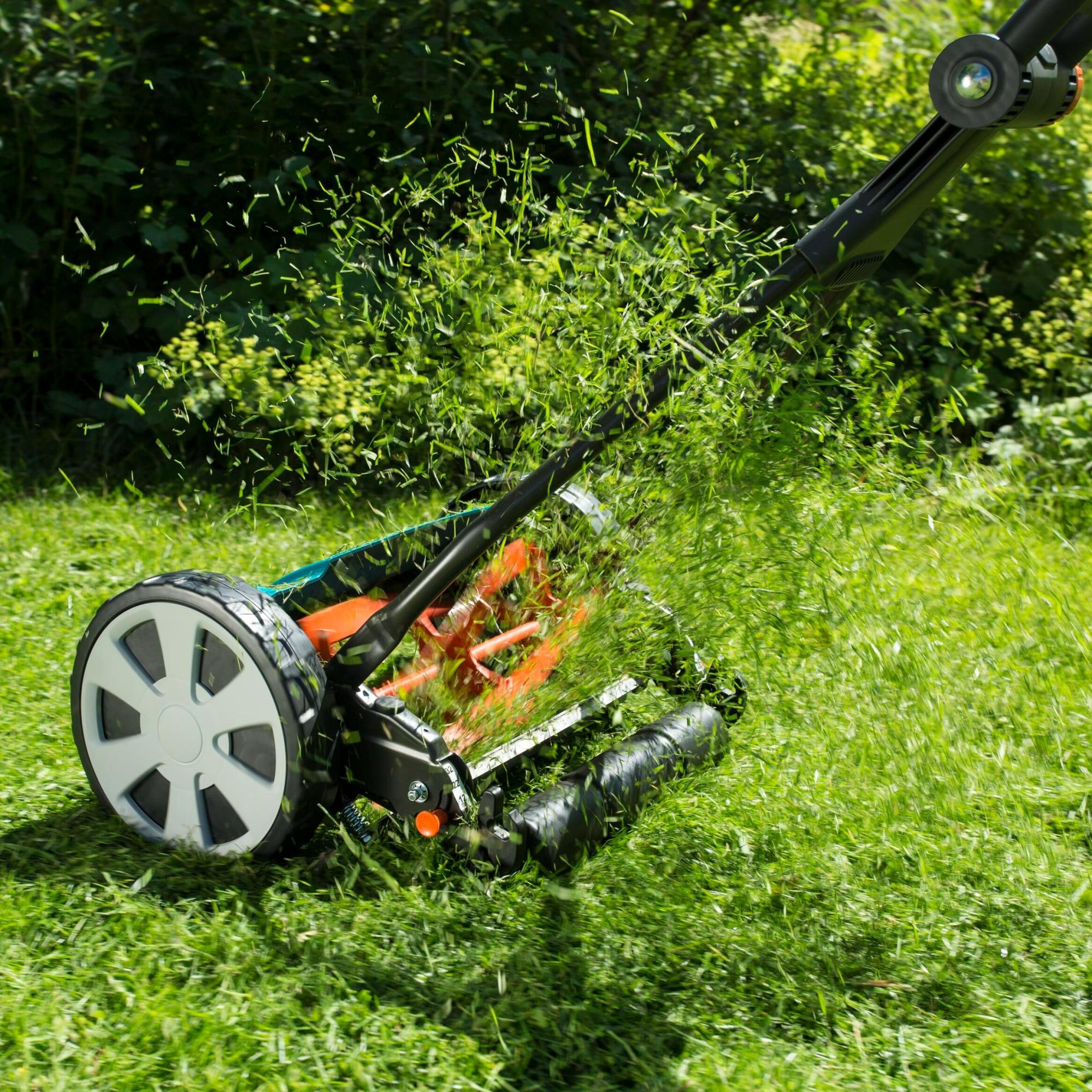 Cortacésped manual GARDENA Gardena 330 33 cm ancho corte | Leroy Merlin