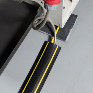 Pasacables de suelo 2 vías 98 cm para protección de cables