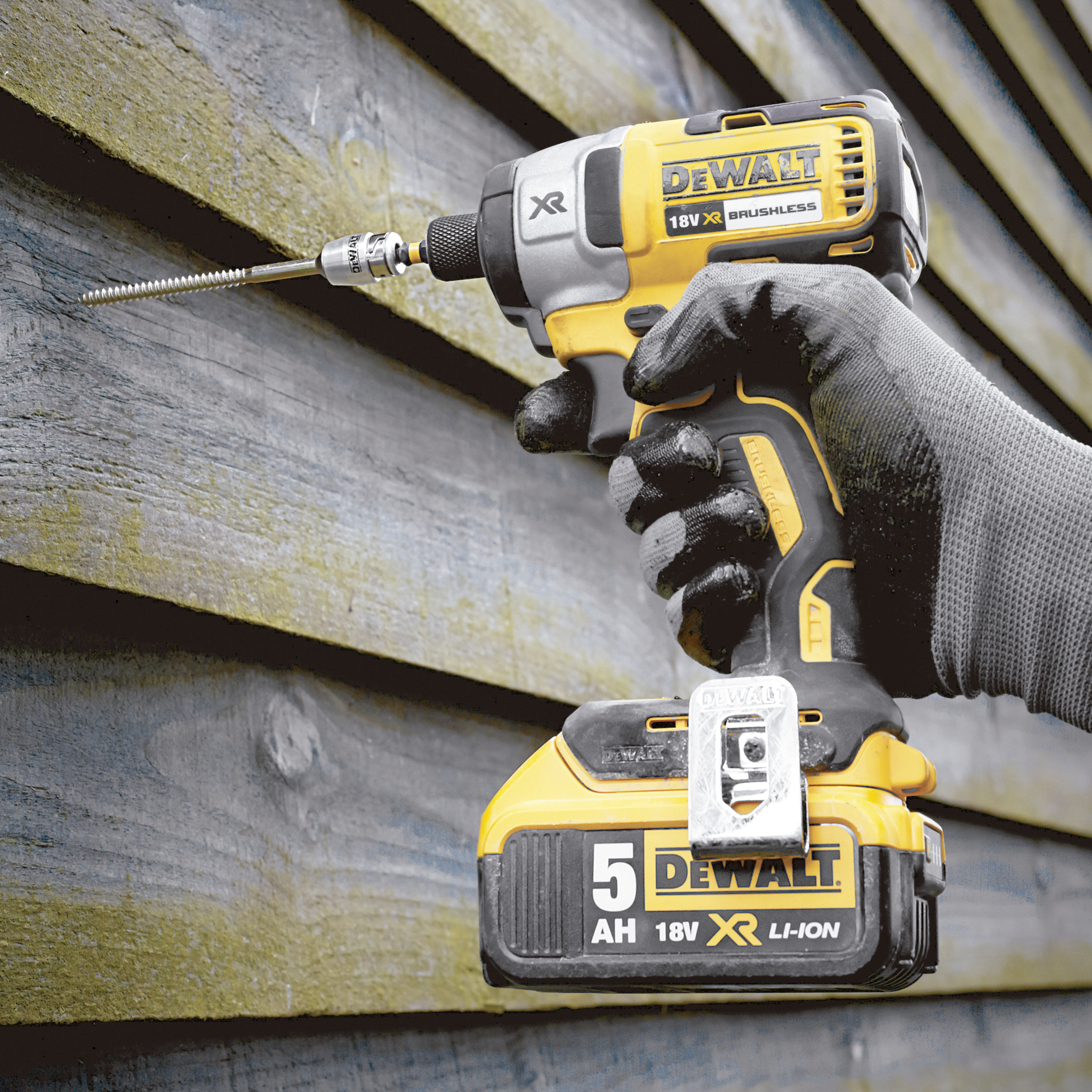 de impacto DEWALT dcf887p2 18v 205nm 2 5ah+m.tstak | Leroy Merlin