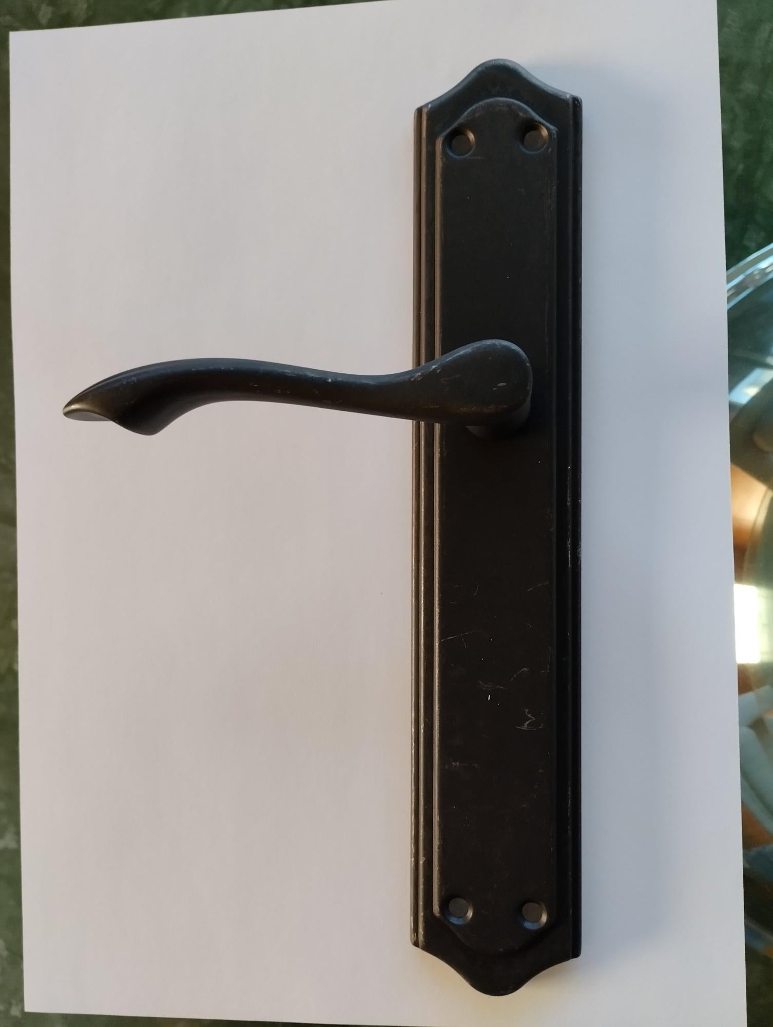 Manilla de placa de puerta pino de zamak en bruto