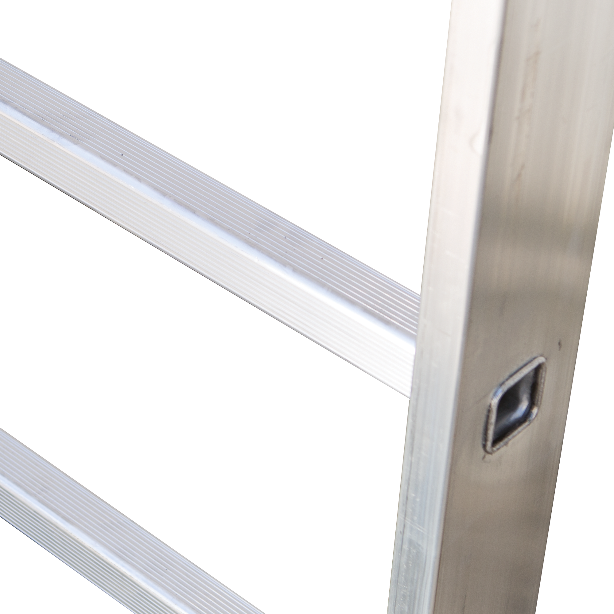 Escalera extensible en aluminio con cuerda 24 peldaños (12+12)