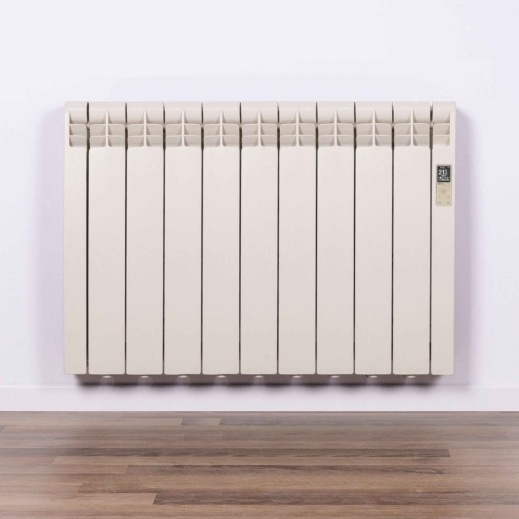 Radiador eficiente Rointe Serie D Oyster Wh 9elm. 9900W WIFI | Leroy Merlin