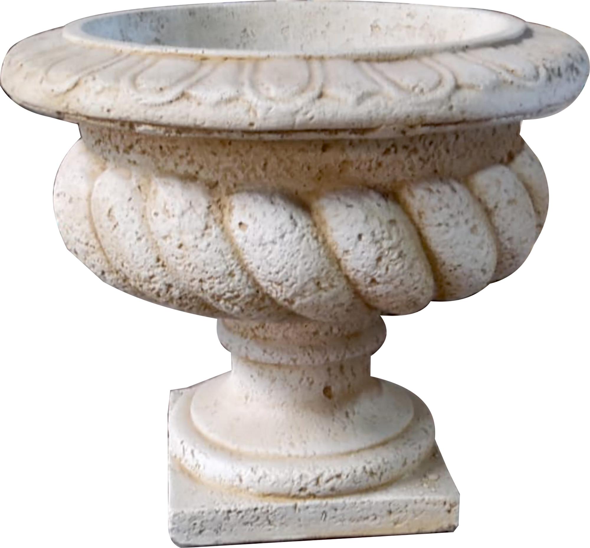 Figura decorativa copa colonial de 52 cm ocre