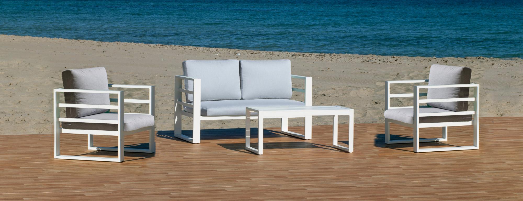 Conjunto de jardín cambel blanco de 4 plazas de la marca HEVEA