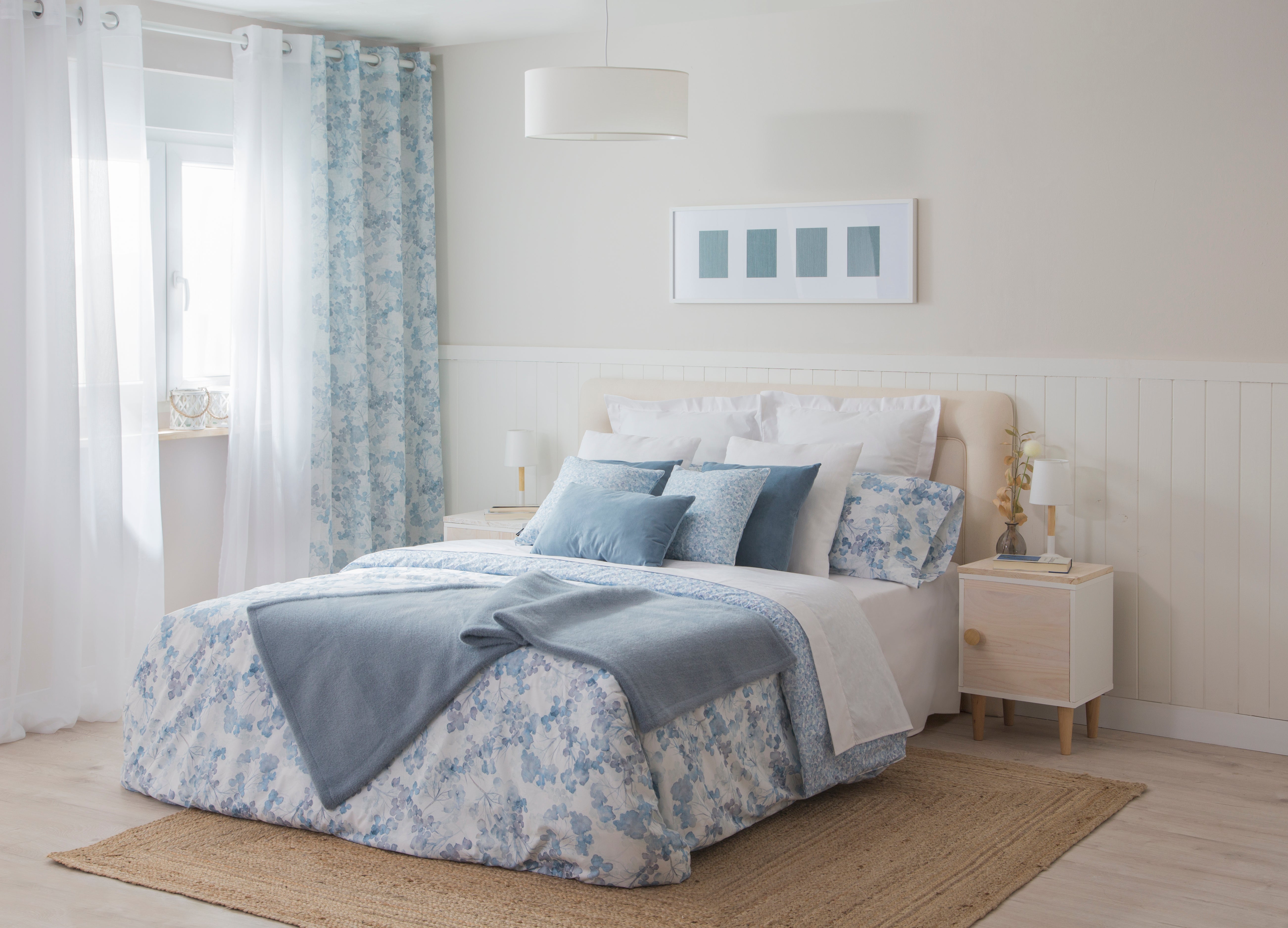 Visillos con ollaos para habitaciones más luminosas  Blog Textil Hogar –  Viste tu cama a la ultima con nuestros consejos