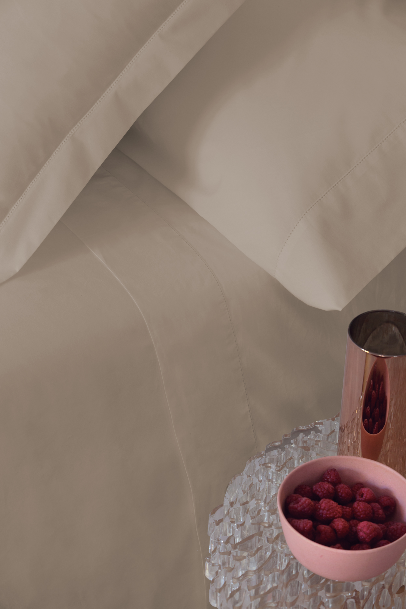 Funda de almohada algodón vainica lisa visón de 200 hilos 45 x 110 cm