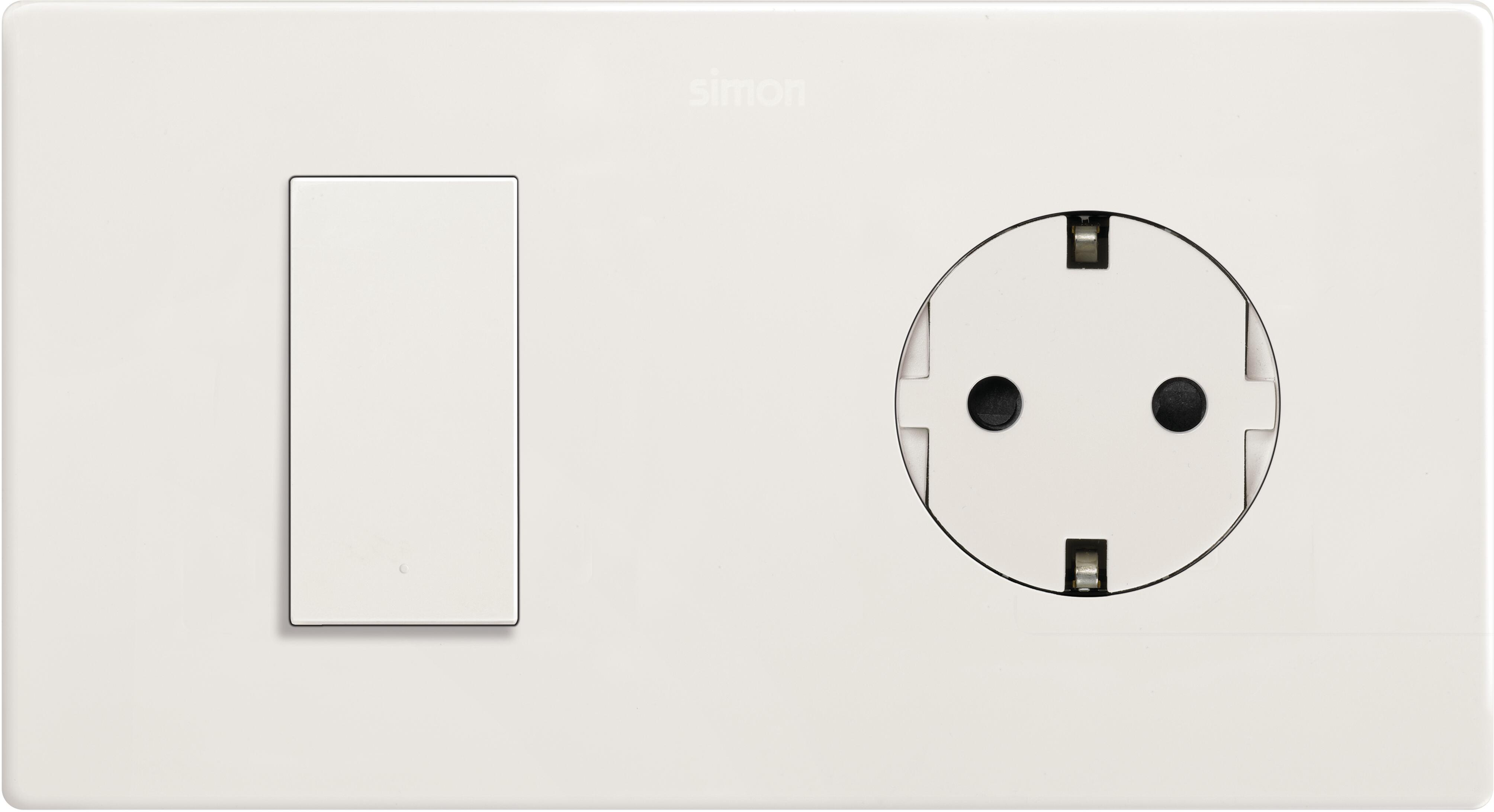 Kit interruptor 1 módulo + enchufe clean simon 270 blanco