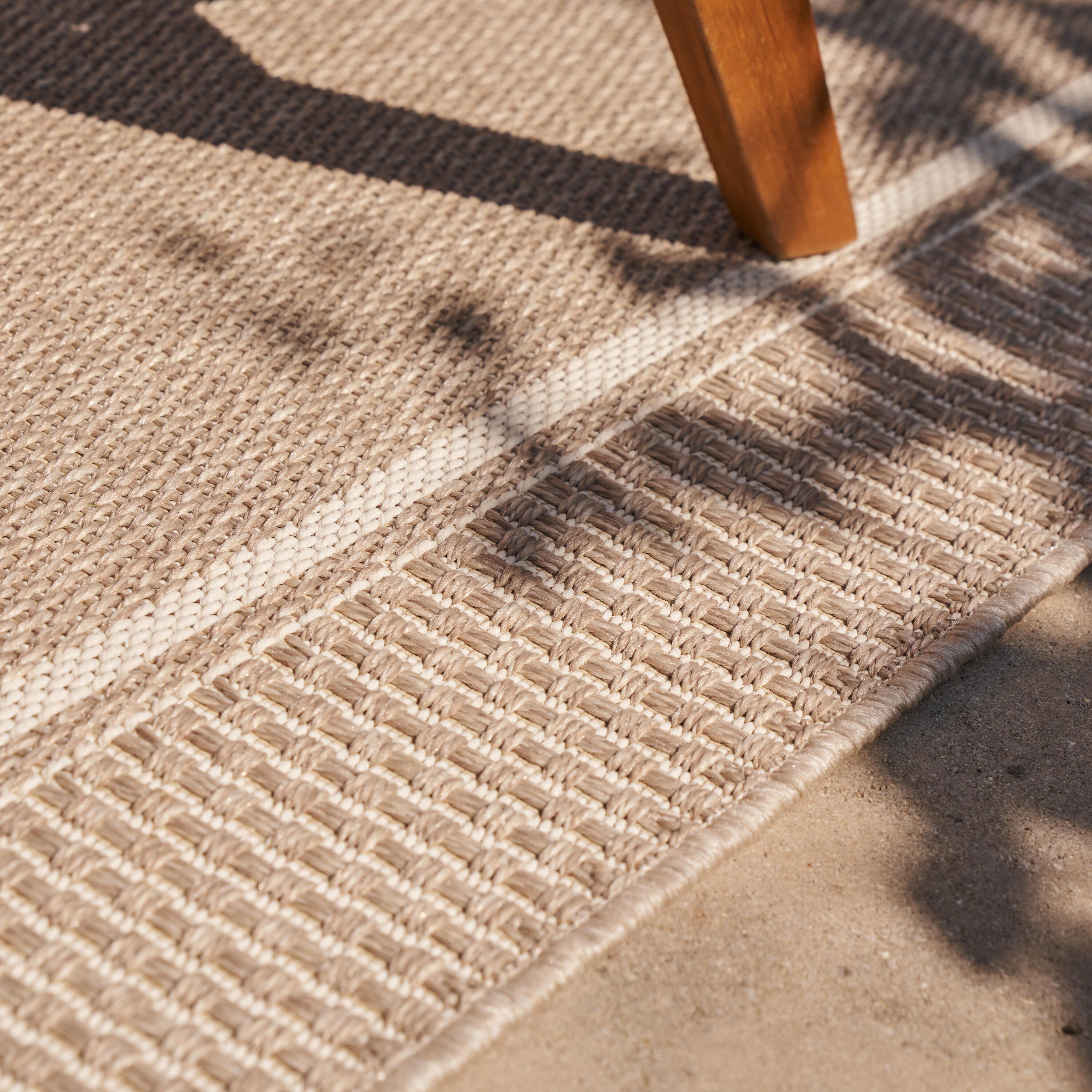 Alfombra exterior/interior polipropileno INSPIRE Emma beige 160x230cm