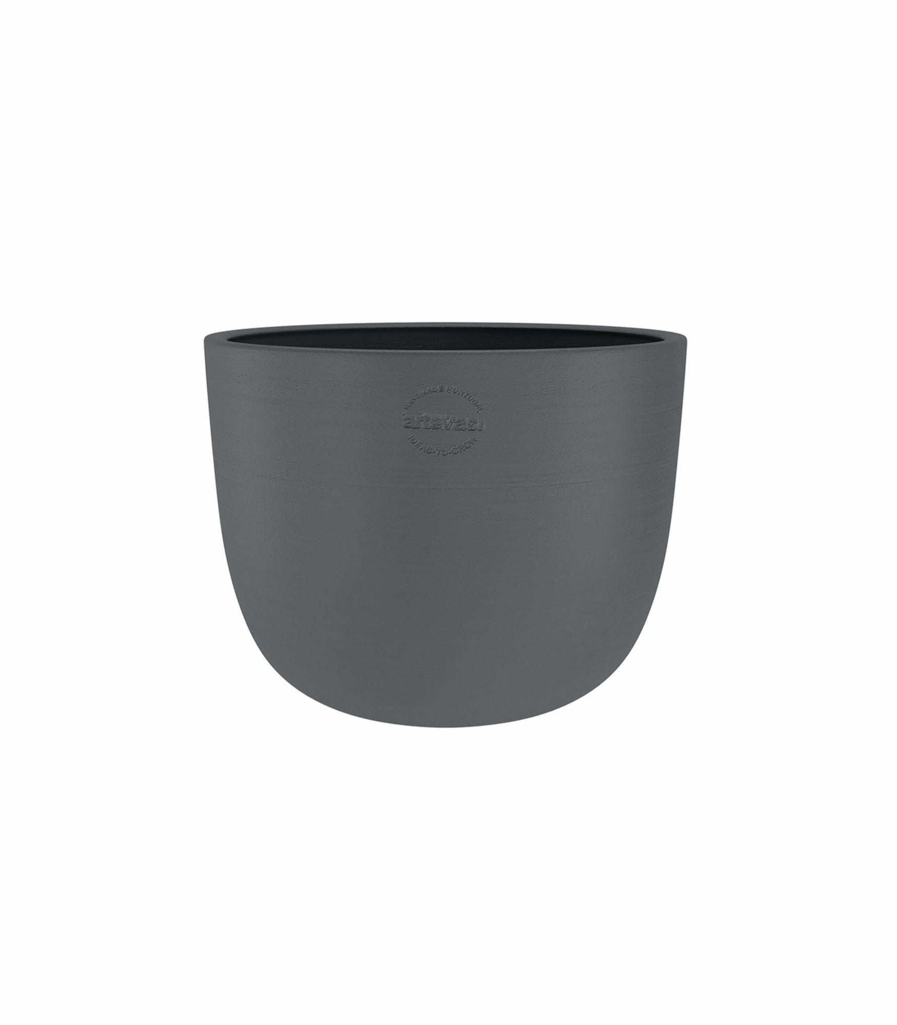 Maceta de arcilla cocida urania antracita de ø 26 cm de la marca ARTEVASI Maceta de arcilla cocida urania antracita de ø 26 cm de la marca ARTEVASI