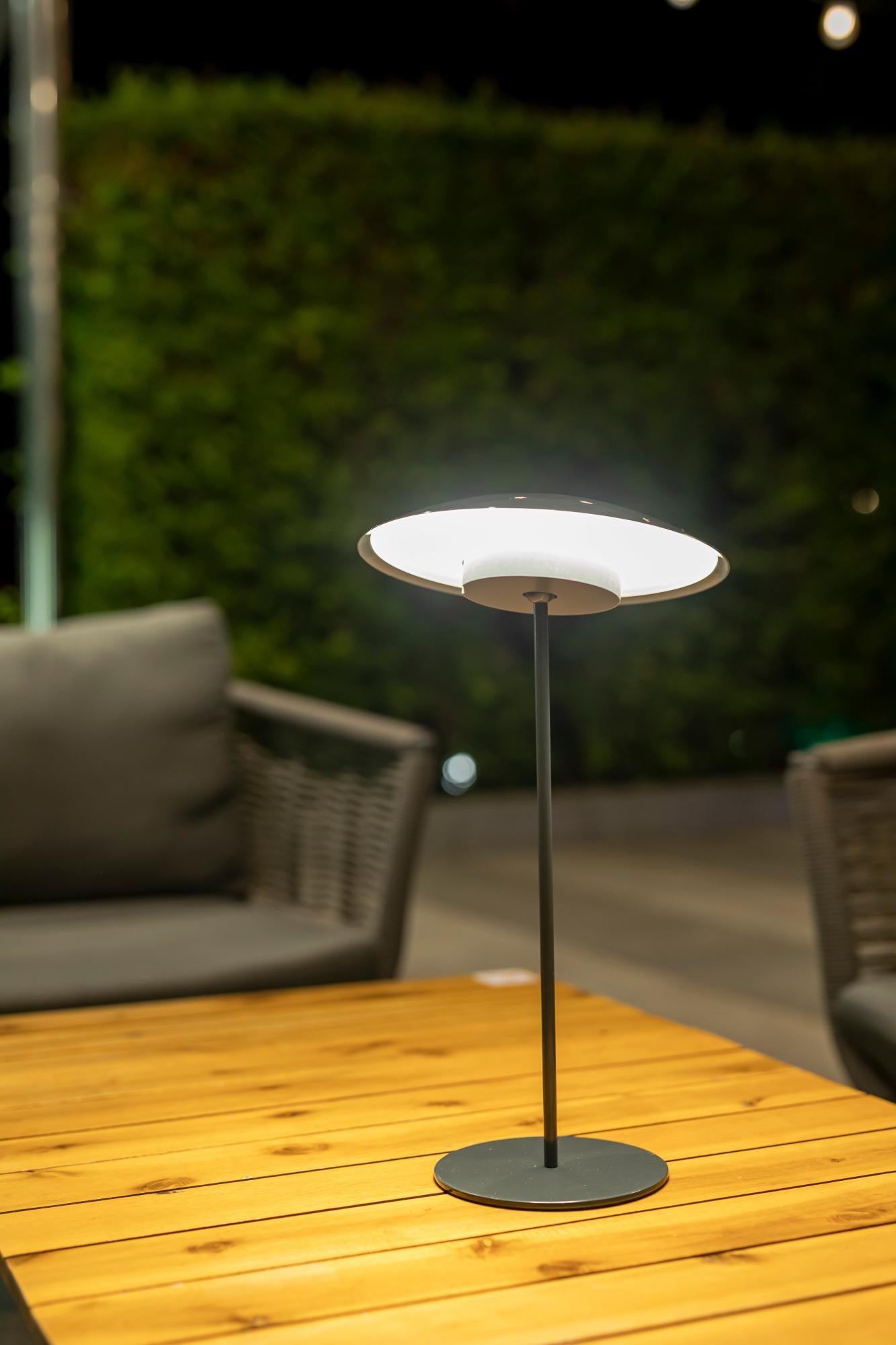 Lámpara de mesa exterior sardinia 6w 3000k usb antracita