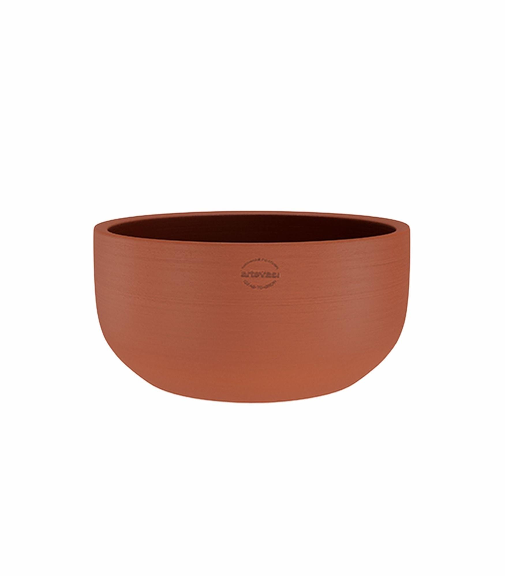 Maceta baja de arcilla urania marrón de ø 30 cm de la marca ARTEVASI