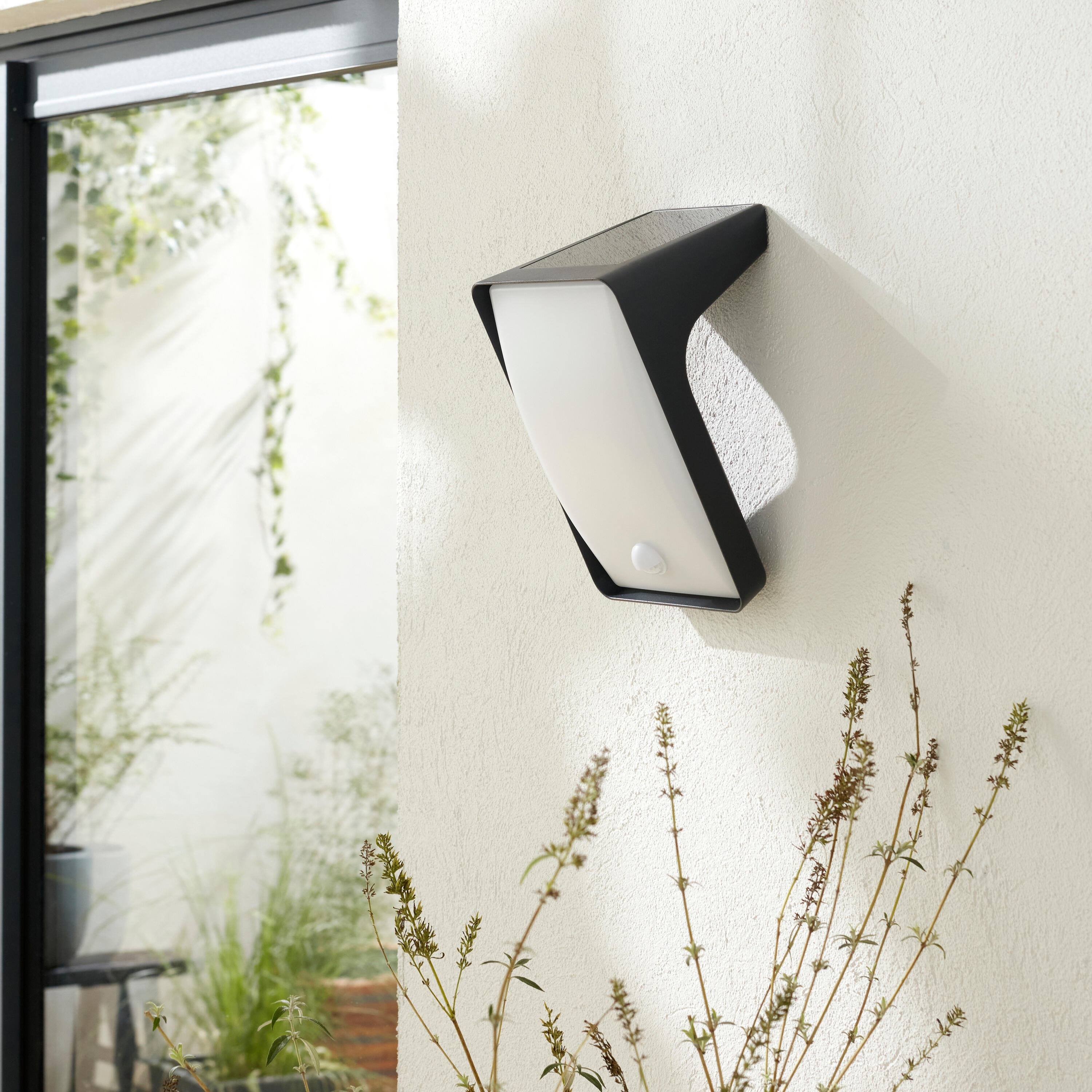 Aplique solar algoa inspire 1200 lm blanco neutro /sensor ip54