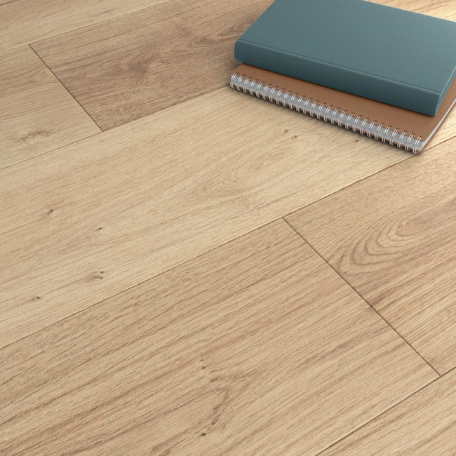 Suelo laminado ARTENS Forte 8mm AC4 Nilo MOD031 | Leroy Merlin