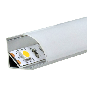 Difusor de perfil para tira LED de plástico de 3000 mm de longitud