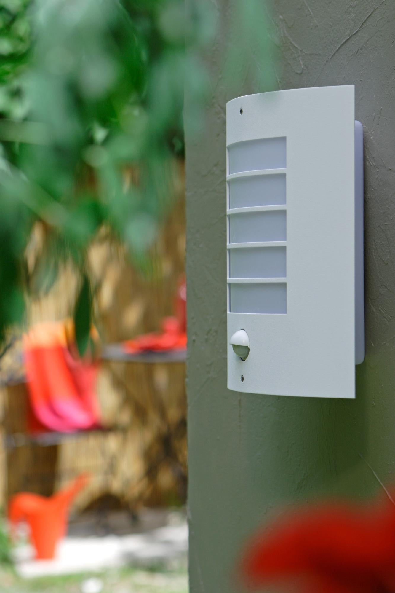 Applique extérieure à détecteur E27 max 60W blanc Todd BRILLIANT