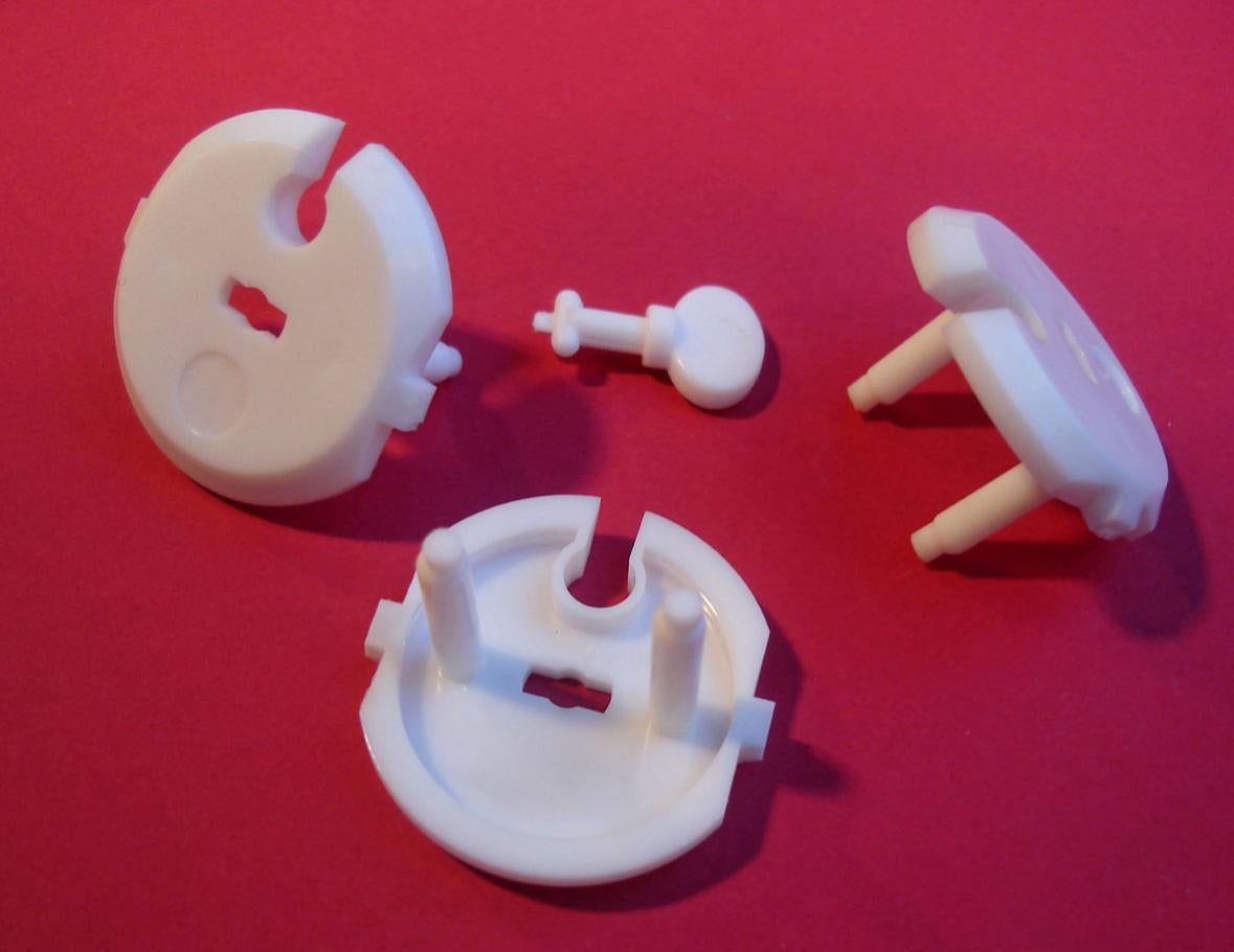 Cacheprise mâle 2 pôles + terre, 16 A, ZENITECH Leroy Merlin