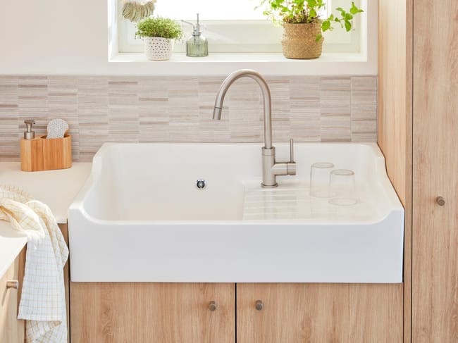 Evier A Poser Timbre D Office 1 Bac Avec Egouttoir Ceramique Mika Blanc Leroy Merlin Evier A Poser Timbre D Office 1 Bac Avec Egouttoir Ceramique Mika Blanc Leroy Merlin