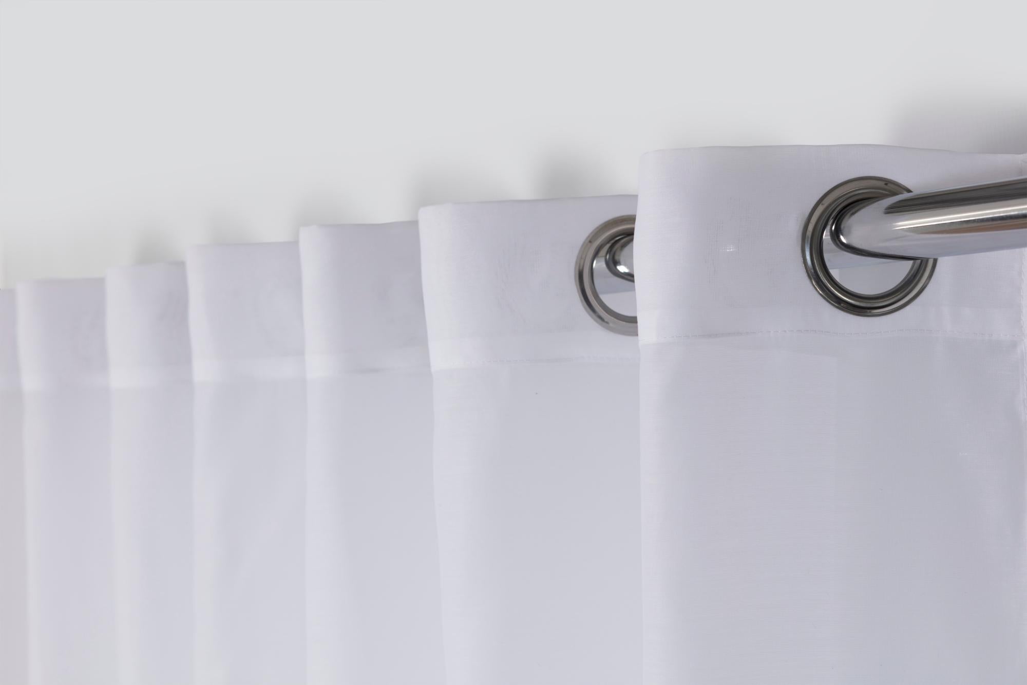 Rideau voilage tulle blanc très doux, moderne et lumineux