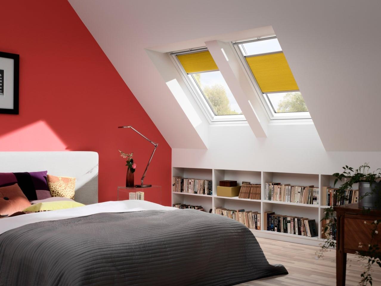 Store VELUX plissé occultant isolant manuel framboise FHC M04 | Leroy ...
