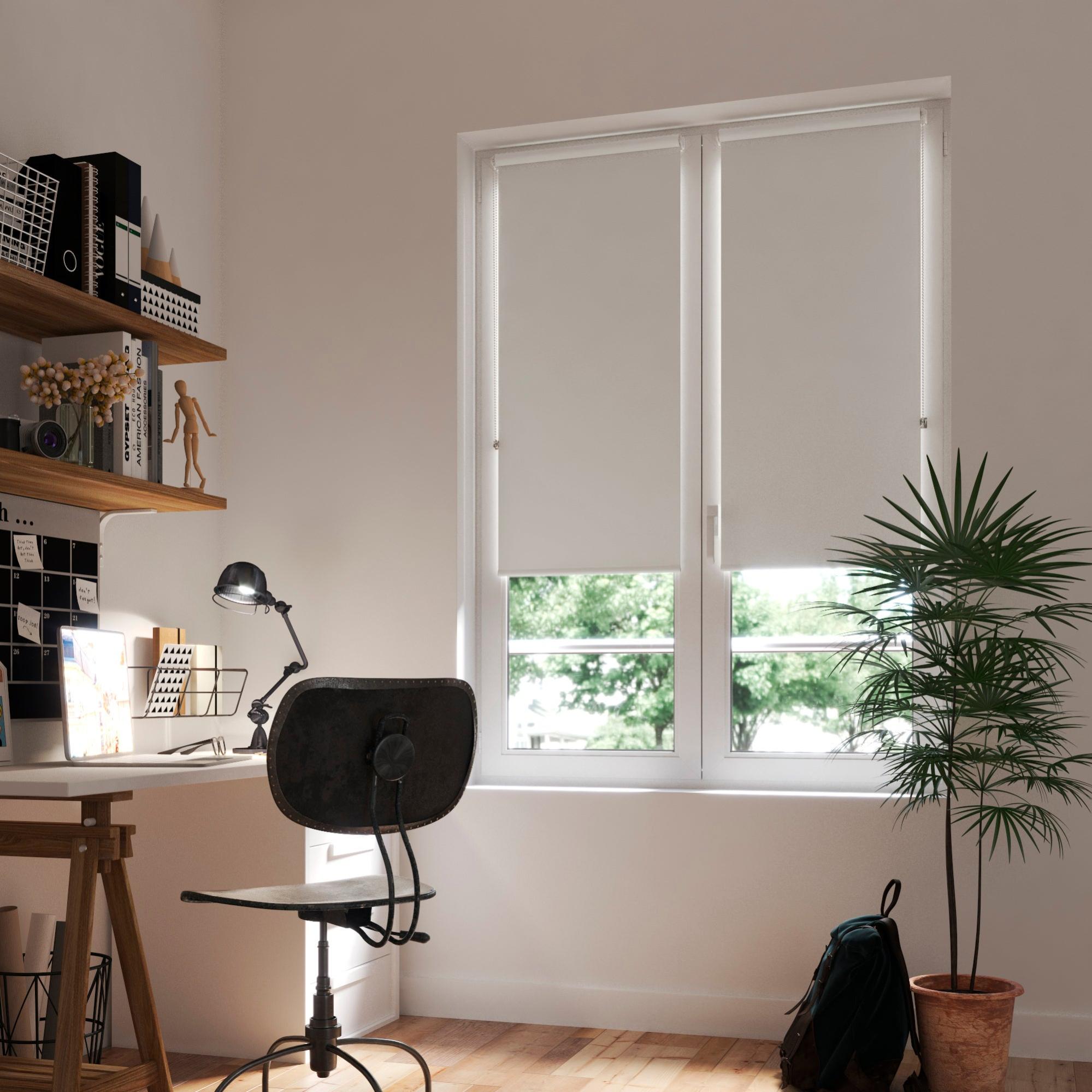 Store enrouleur occultant Macao blanc, l.60 x H.190 cm Leroy Merlin