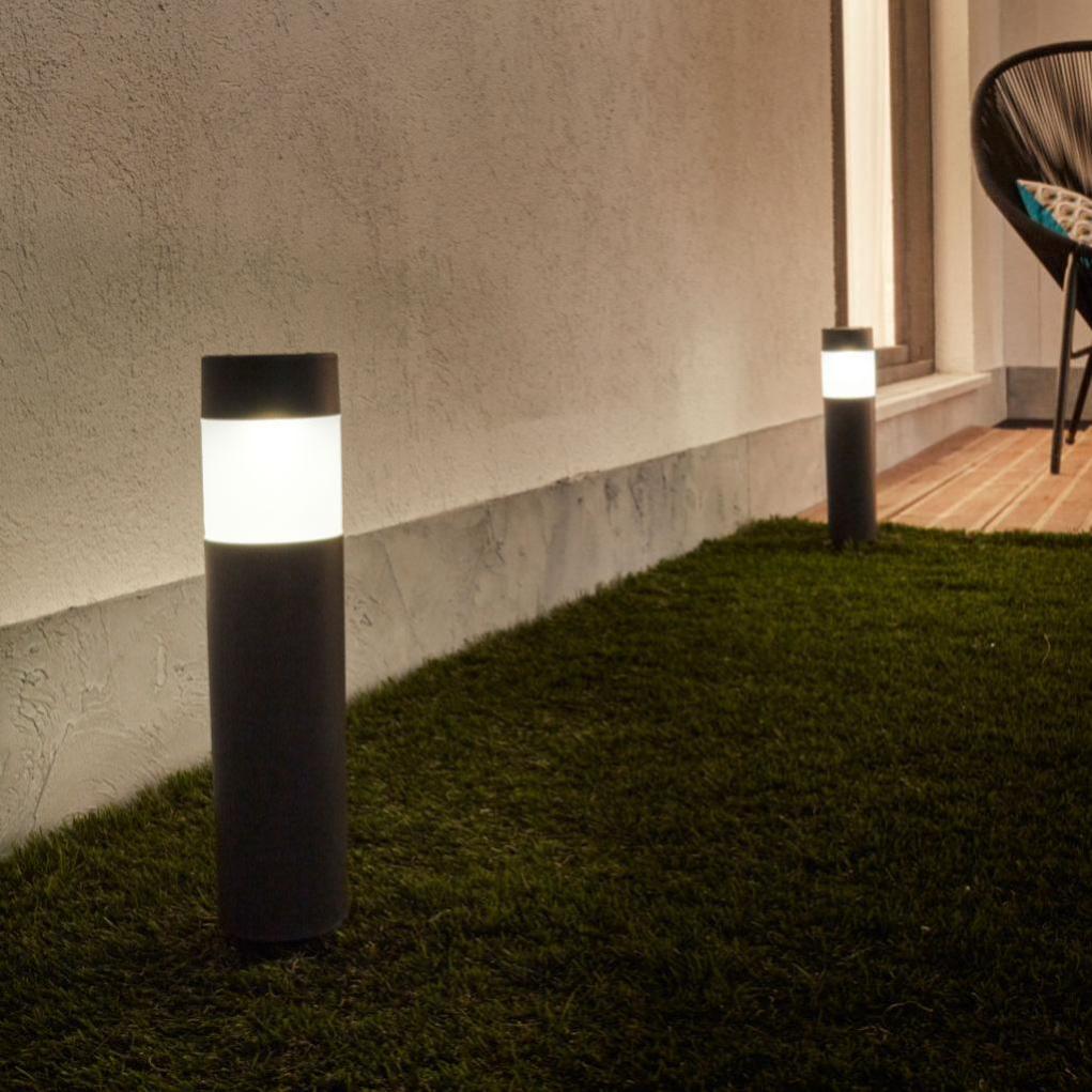 Lampe de jardin solaire LED lumière rechargeable 2 Lumen INSPIRE extérieur 