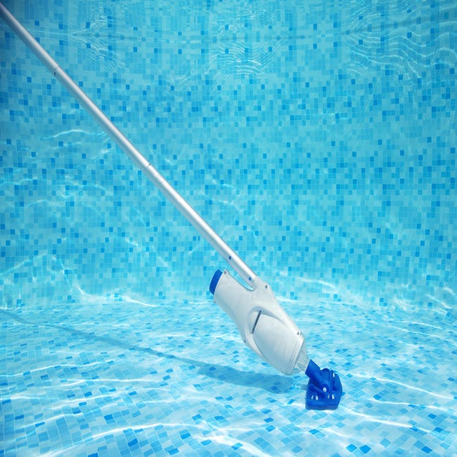 Balai Aspirateur de piscine sans fil PK X-FLOW max.25 m³ - Bricoland Maroc