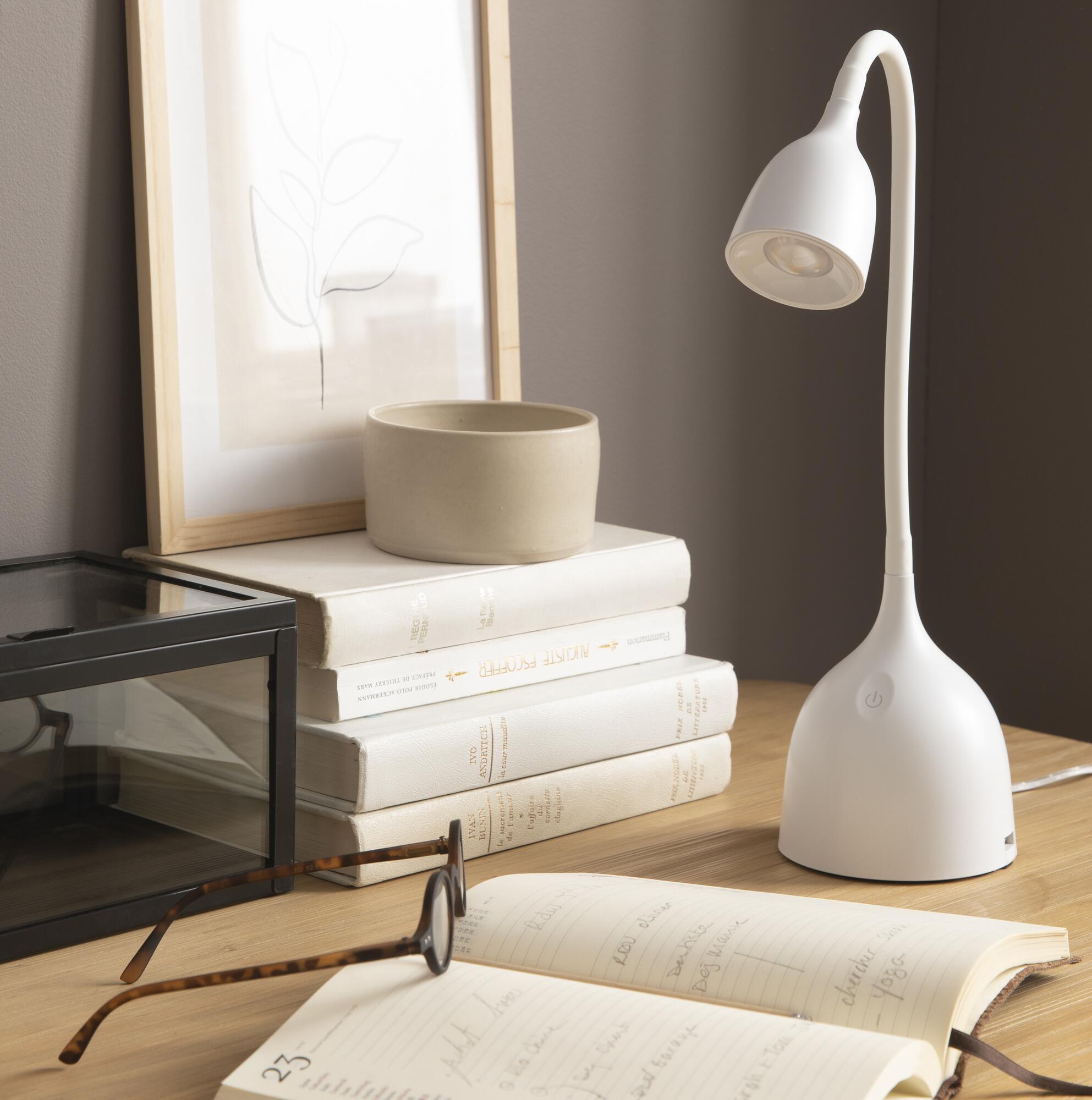 Lampe de bureau, design, métal blanc tactile, INSPIRE Mei, 620lm
