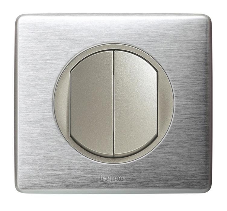 Interruttore incasso Plexo grigio - LEGRAND | Leroy Merlin Interruttore incasso Plexo grigio - LEGRAND | Leroy Merlin