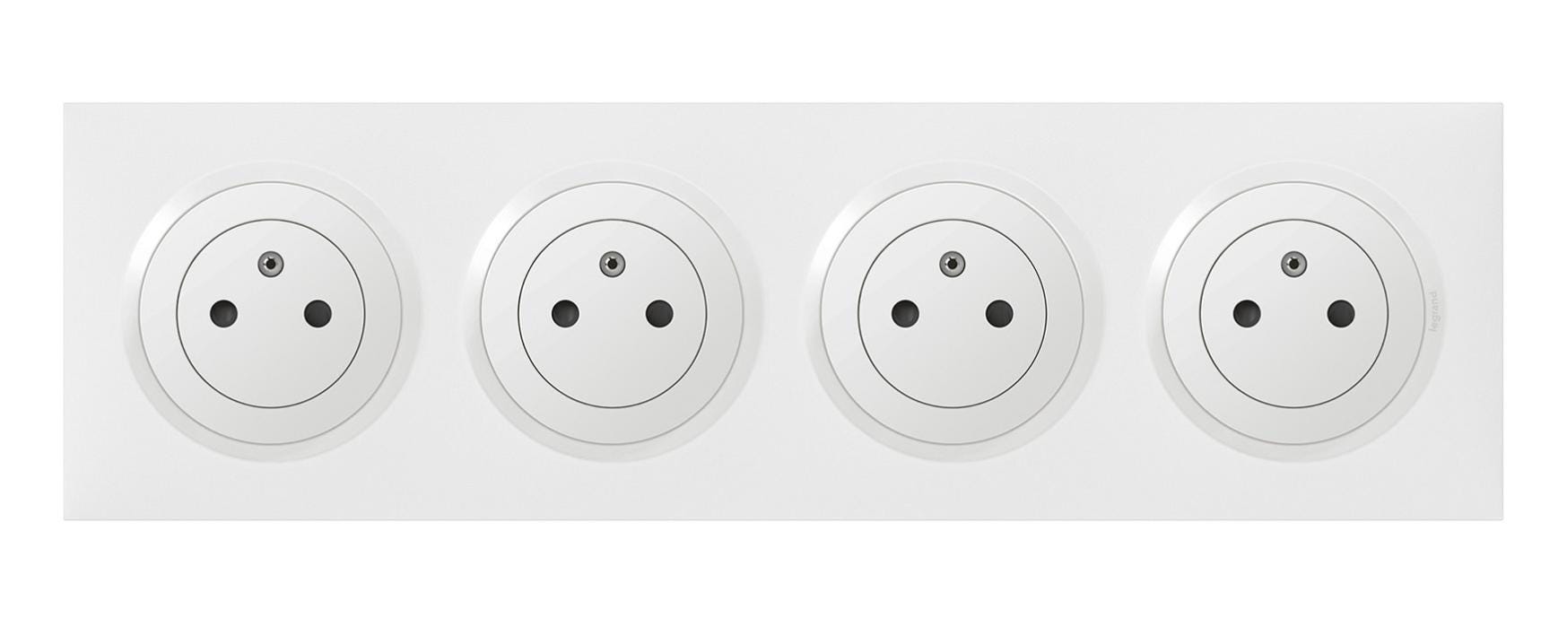 4 prises précablées Legrand Céliane titanium 4 prises précablées Legrand Céliane titanium