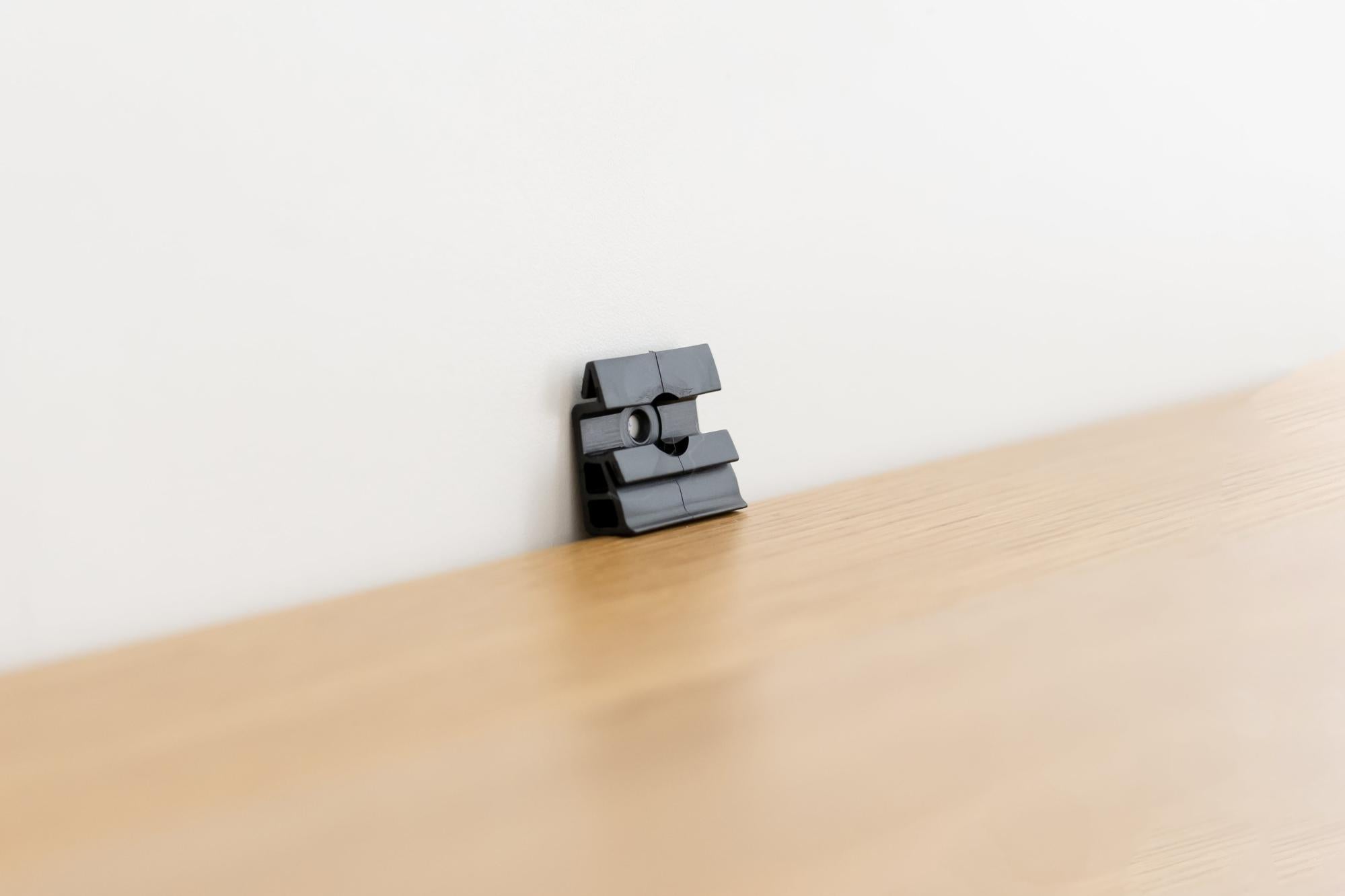 STOBOK 6pièces Clip De Câble Écouteurs Rotatif Support De Col Shirt Noir Organisateur De Fil Pour Mobile Et Écouteurs