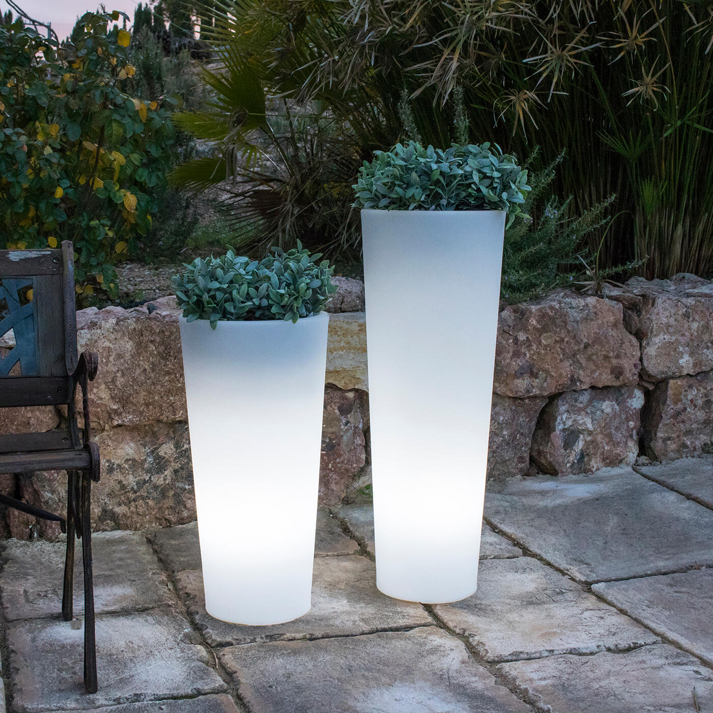 Vaso luminoso da esterno Vaso illuminato H 80 cm, luce bianco