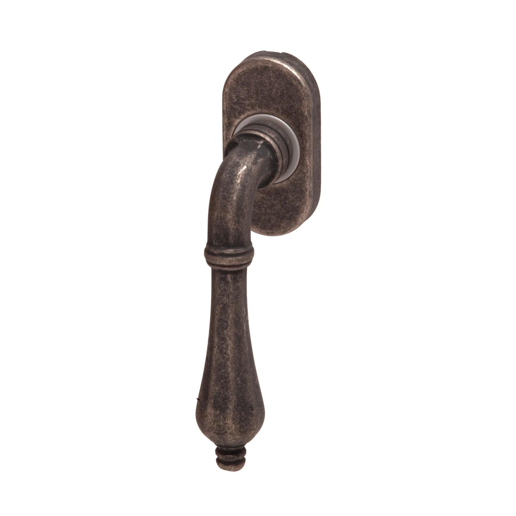 maniglie per finestre in legno