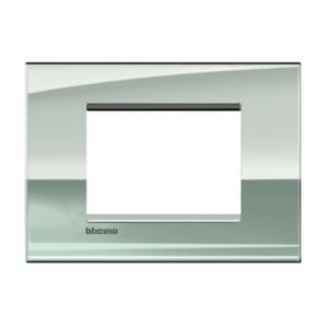 BTicino LNC4803TE LivingLight Air - placca 3 moduli tech