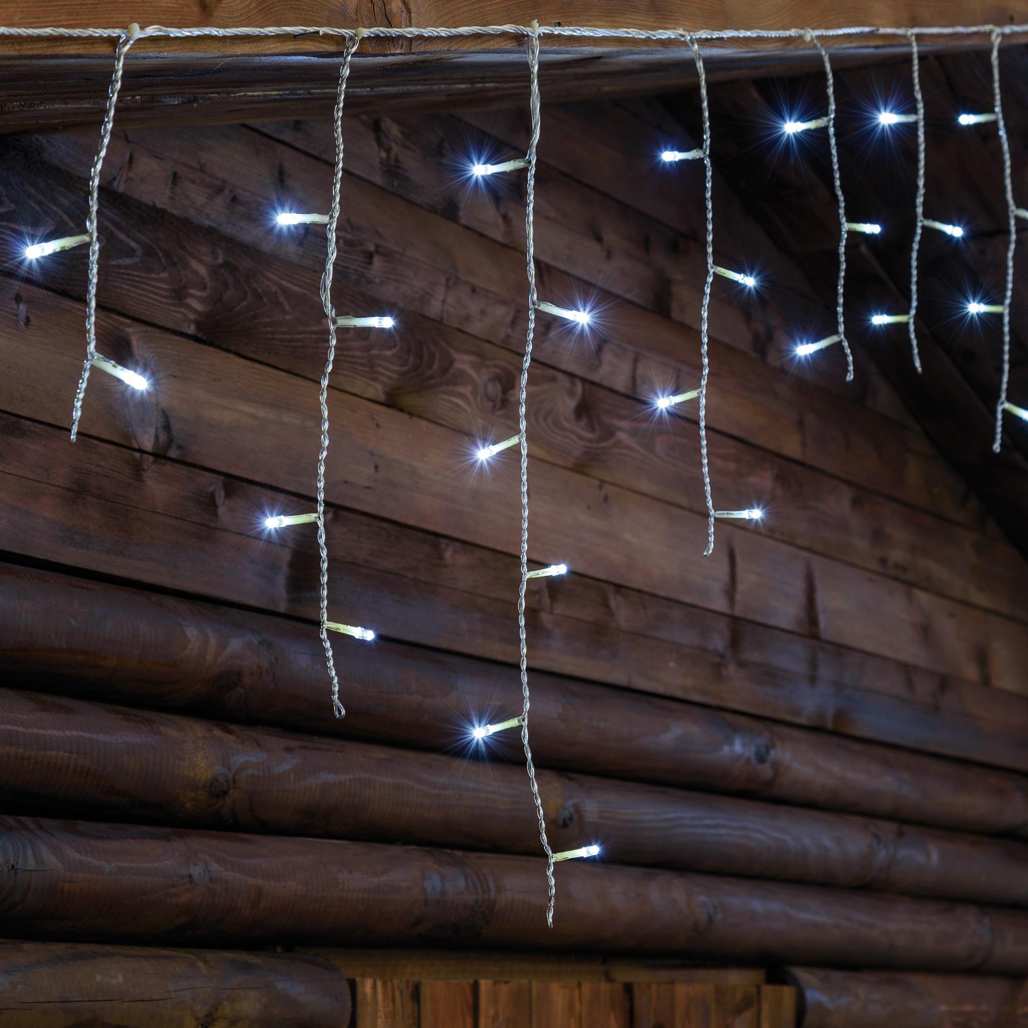 VACCHETTI - Coroncina Con Pigne E Fiori Bianco Verde Cm 45h8,5