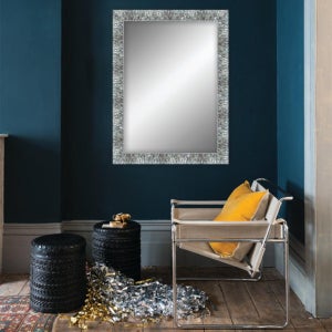 Specchio reversibile 50x70 cm con cornice decorata in legno bianco