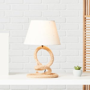 Lampada da tavolo stile marinaro in corda e tessuto beige