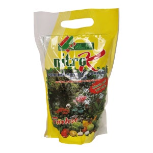 Albagarden - Zolfo in Polvere Bagnabile - Concime Minerale Naturale,  Biologico, Contro Oidio Mal Bianco Peronospora Ticchiolatura per Vite Olivo  Agrumi X 1 kg : : Giardino e giardinaggio