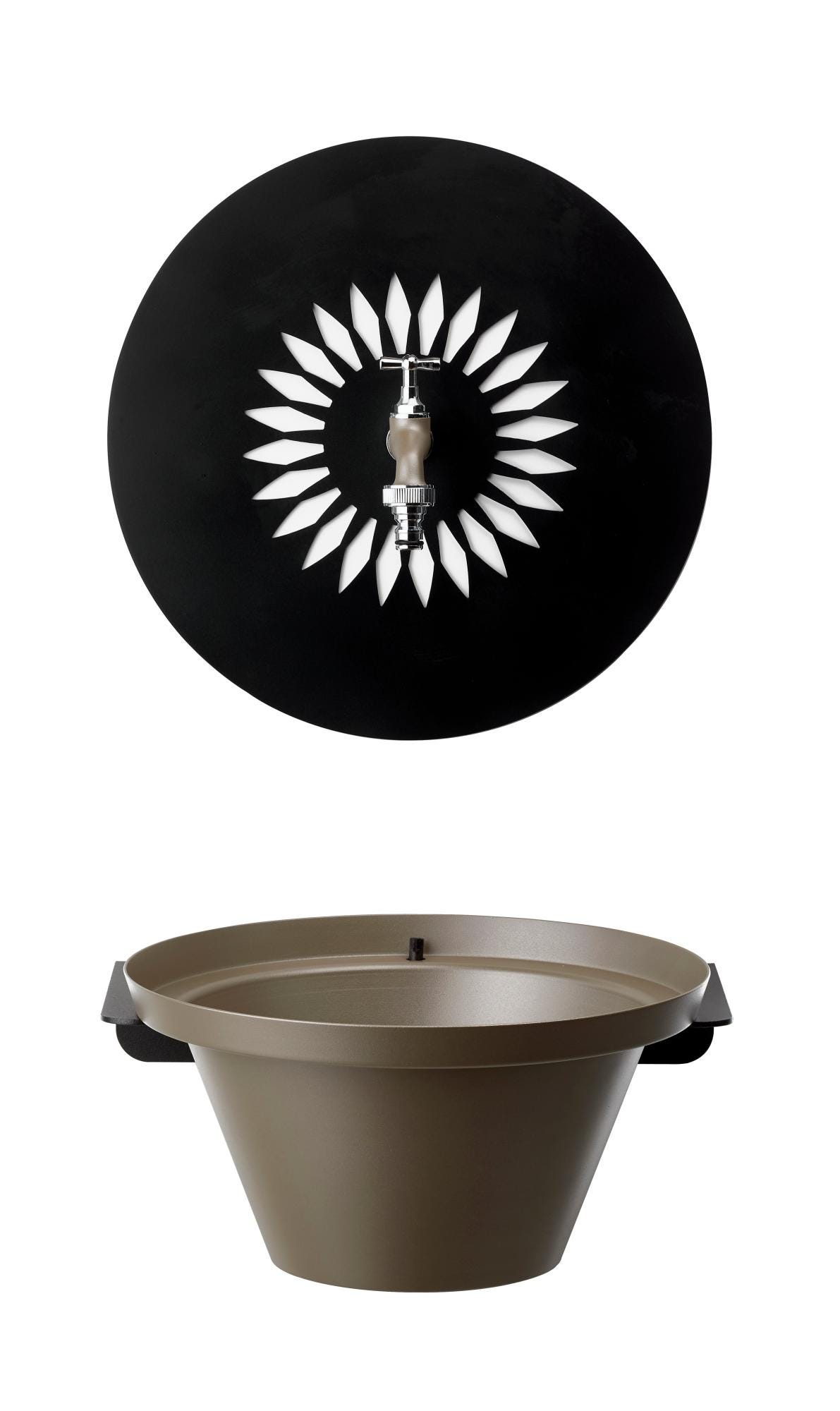 Fontana A Parete AQUAPOINT DAISY In Alluminio H 56 Cm 35 X 32 Cm fontana-a-parete-aquapoint-daisy-in-alluminio-h-56-cm-35-x-32-cm