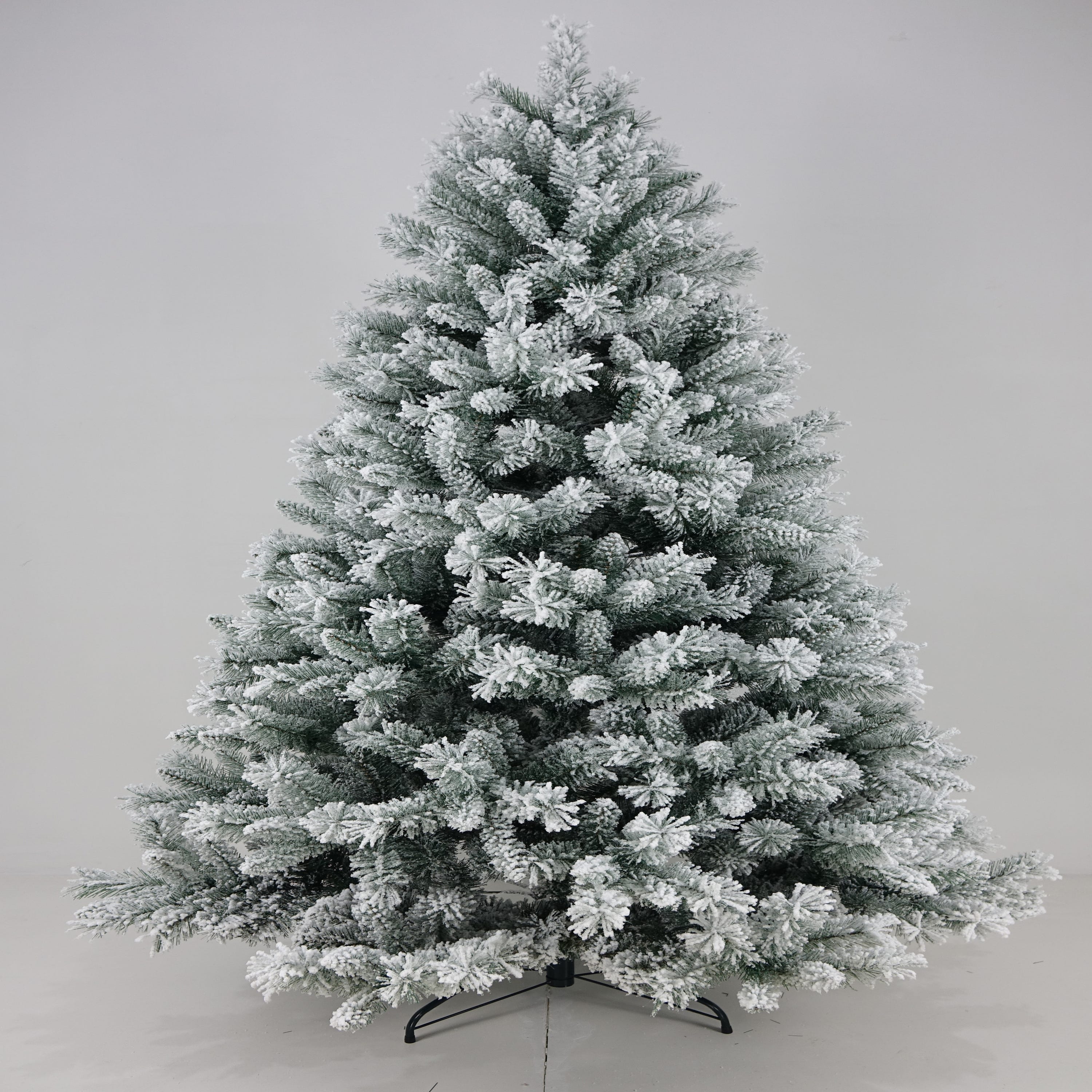 Albero di Natale abete artificiale bianco innevato altezza 210 cm