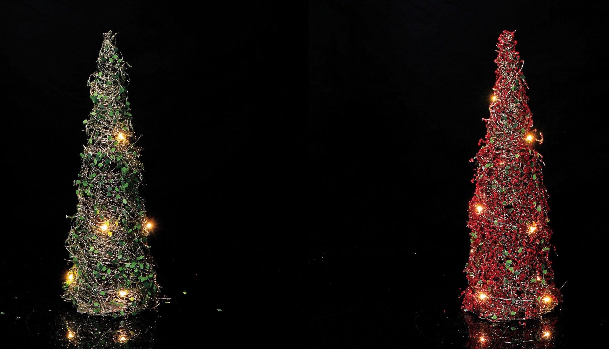 Figura natalizia multicolore albero con luci LED L 12 H 40 cm | Leroy