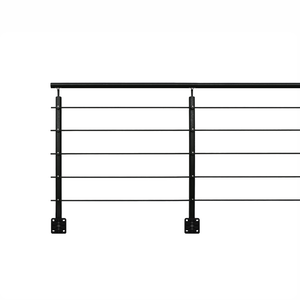 Accessori per corrimano per pilastri per scale esterne o ringhiere