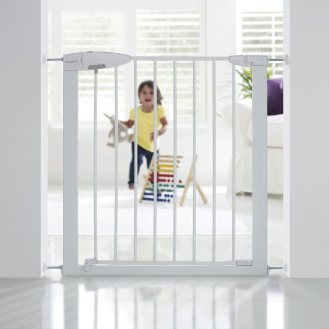 Térmico Sofocar En consecuencia Puerta de seguridad para niños MUNCHKIN puerta semiautomática de metal  blanco, L.73 /79cm | Leroy Merlin