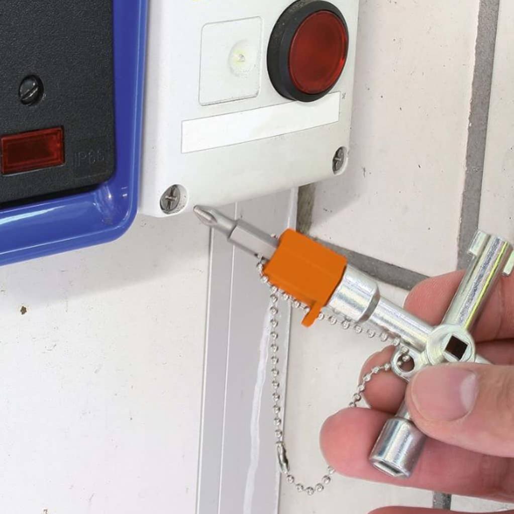 Clé Utilitaire 4 Voies Croisée – Multi-usage – Neuf – Sans Marque
