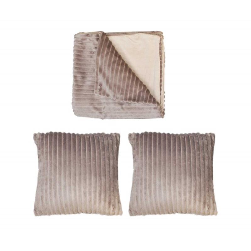 coussin et plaid