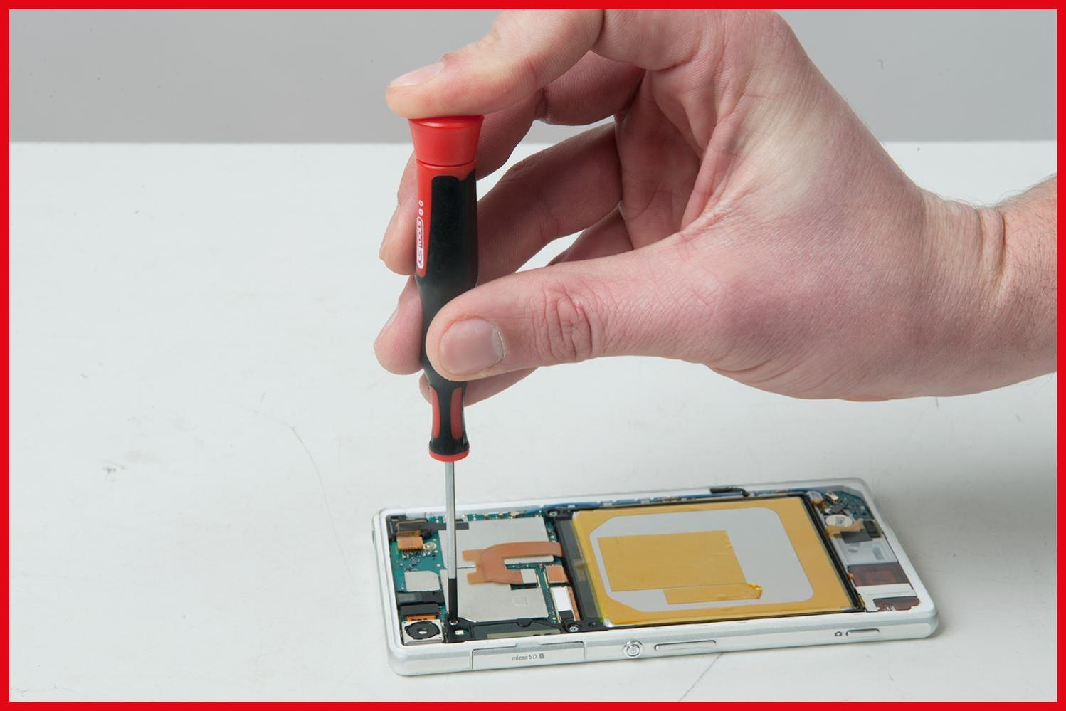Tournevis électronique Torx Percé T9 - KS Tools 500.7153 - Pour électronique Et Petits Travaux De Précision - 10