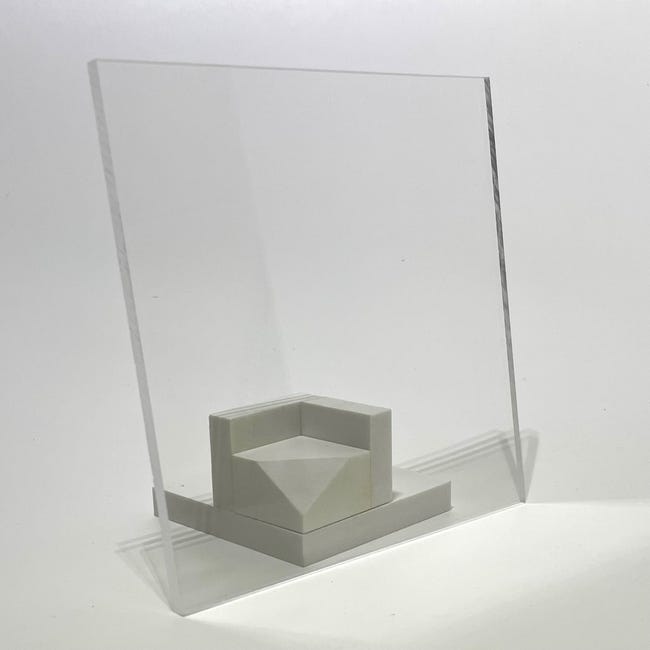 Metacrilato transparente relieve de 5 mm de grosor y 100x50cm